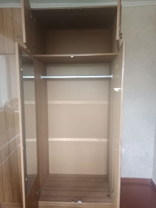 Продам Шкаф для белья.