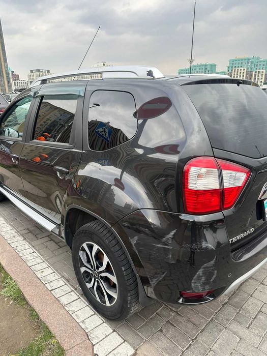 Nissan Terrano 2018 г.