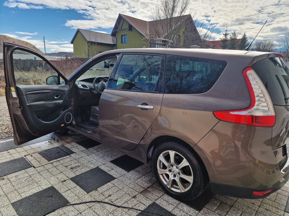 RENAULT Grand Scenic 2010 — imagine 5