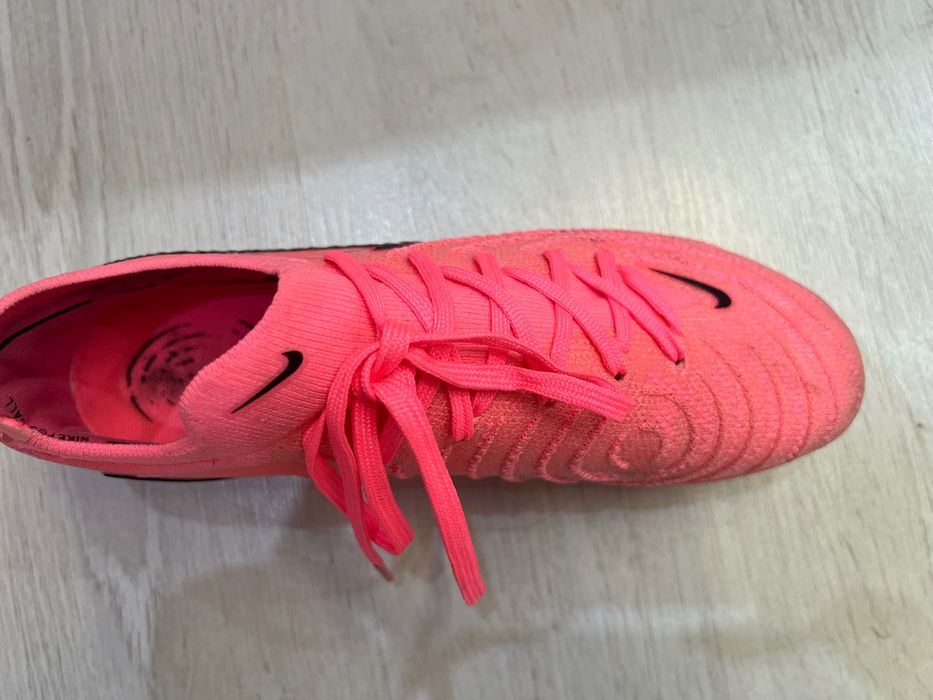 Бутсы Nike Phantom GX