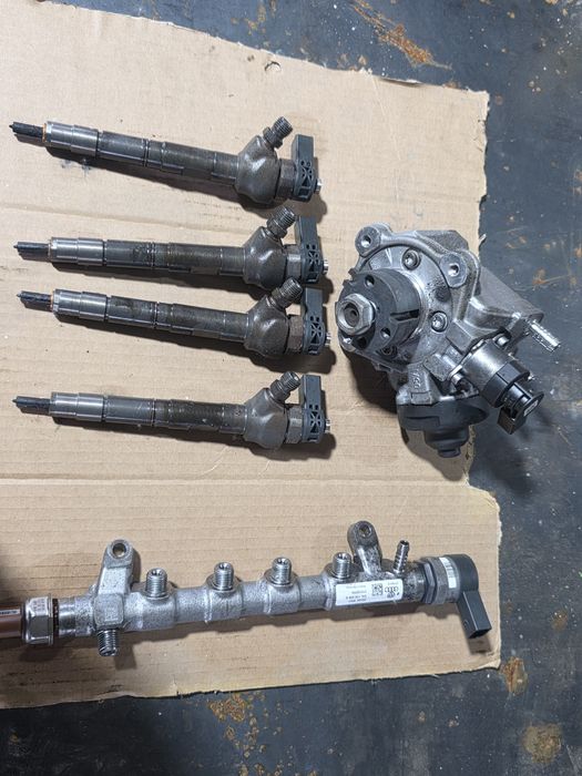 Kit Injectie CJCA CGL CFFB Injector CJCA Pompa CJC CGL CFFB