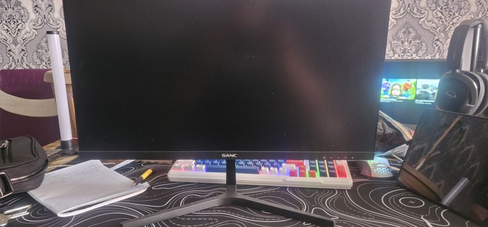 Монитор SANC M2253 V2