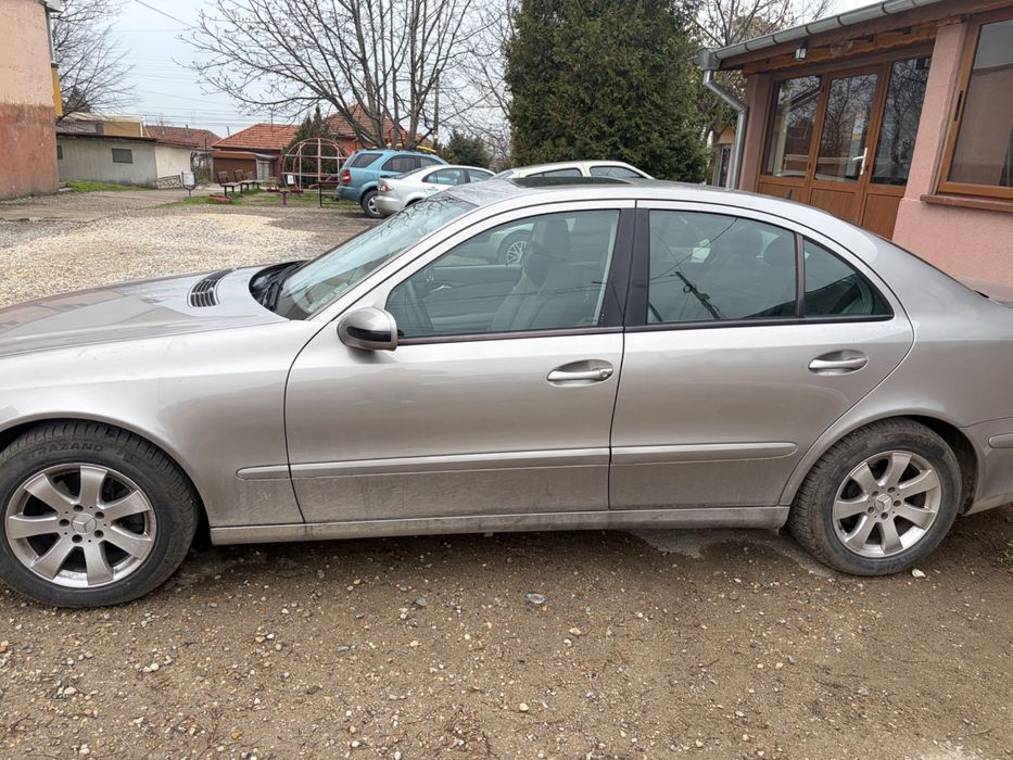 Mercedes E320 224konq 2006g