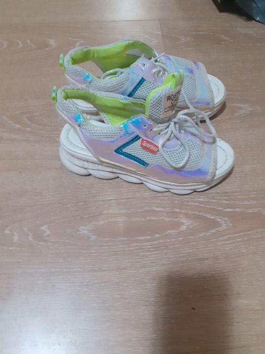 Обувь для девочек