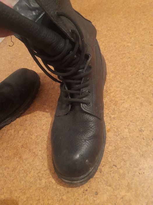 Продам берцы Чисто кожа