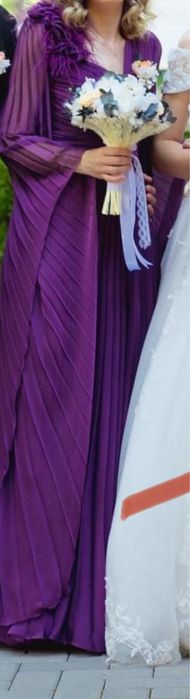 Rochie eleganta mov pruna din voal plisat