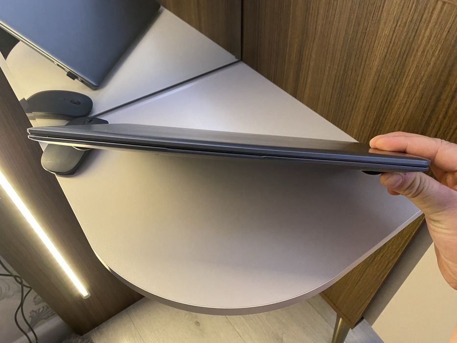 Ноутбук intel inside