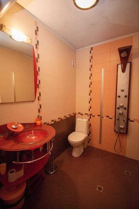 Дава се под наем Двустаен апартамент в София, Лозенец - 72 кв.м за 433.5 € - Снимка #4