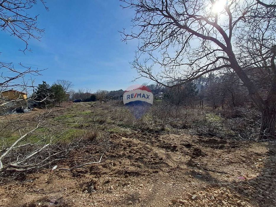 Парцел в м-т Манастирски рид