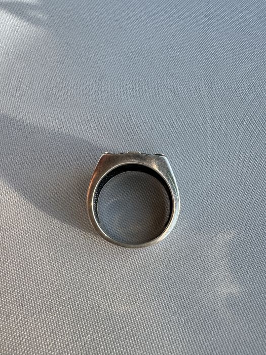 Inel din argint, granat si zirconii