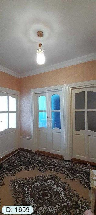 5 mikrarayon jomiy navruzda kvartira sotiladi №1659