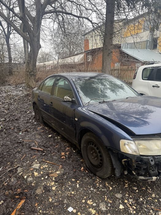 VW Passat  b5 на части