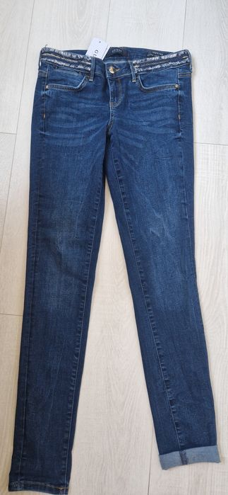 Дънки Guess нови