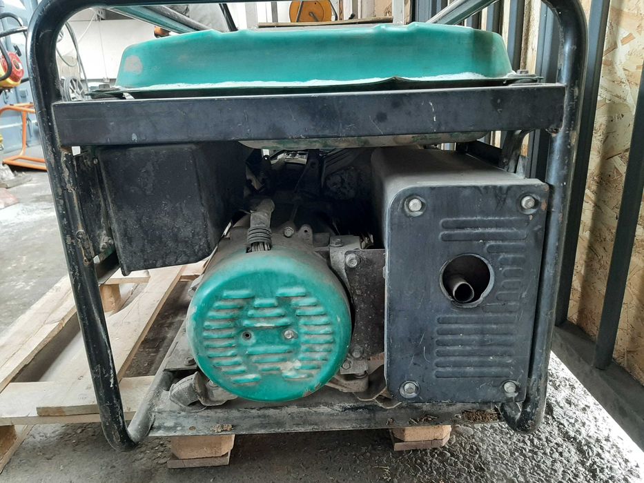 Бензиновый генератор 6500 5,5 кВт