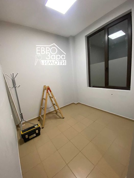 Търговско помещение под наем до „Трошев“