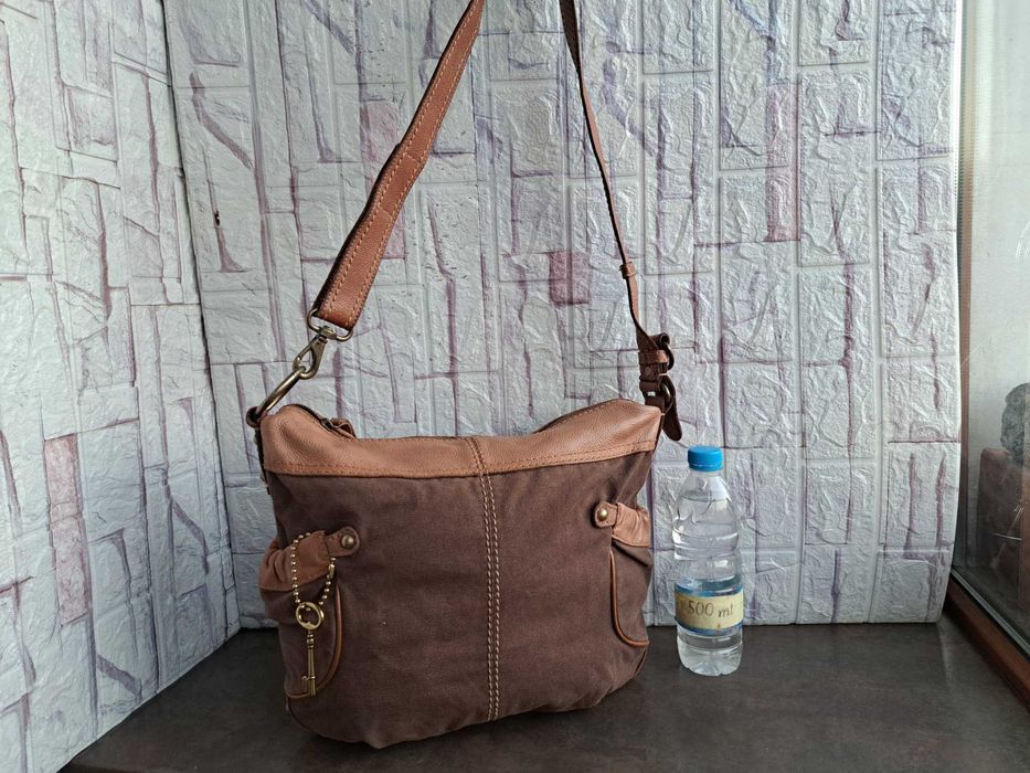 дамска чанта,текстилна кафява торба Fossil  -естествена кожа