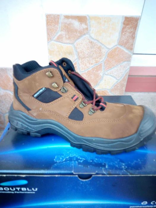 НОВИ ЗИМНИ работни обувки ABOUTBLU Sherpa S3 SRC