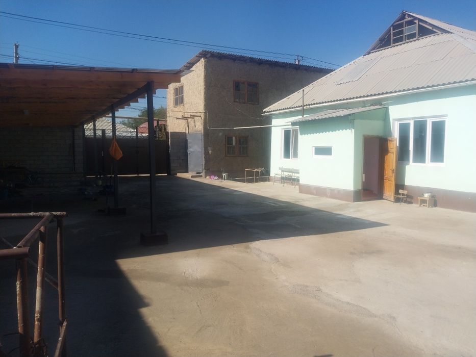 Уй сатылады қарабастау да енбекші ауданы