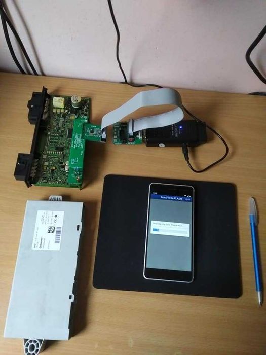 Cheie Chei BMW Cheie smart Cheie cu display clonare cheie Programare chei cheie BMW Exx Fxx Gxx Bmw E90 E60 F10 F15 F16 G30 G31 G01 G02 G11 G12 F90