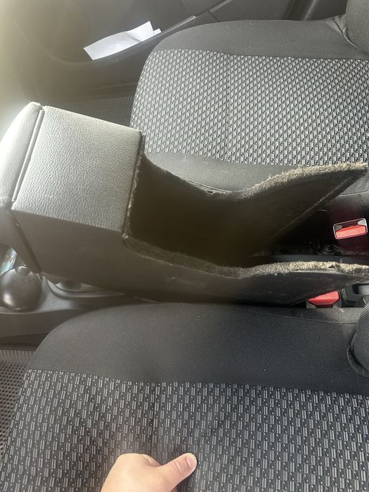 Подлокотник ларгус логон и т д