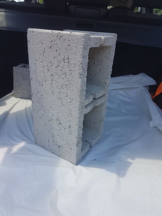 Vând bolțari vibropresati de cea mai bună calitate ...