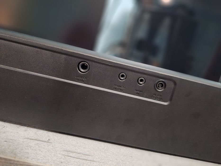 Vând pian CASIO CDP-S100BK