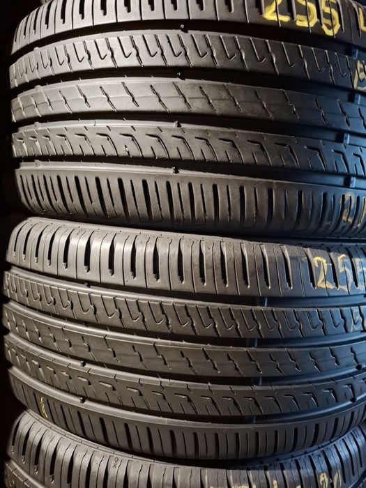 255 40 20 Vand 4 anvelope vară Barum
