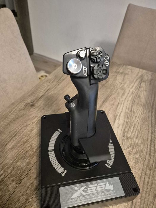 Joystick Logitech Saitek Pro Flight X56 H.O.T.A.S., negru, 18,5x22,5x26,6cm + THRUSTMASTER T.Flight Rudder Pedal (set complet)