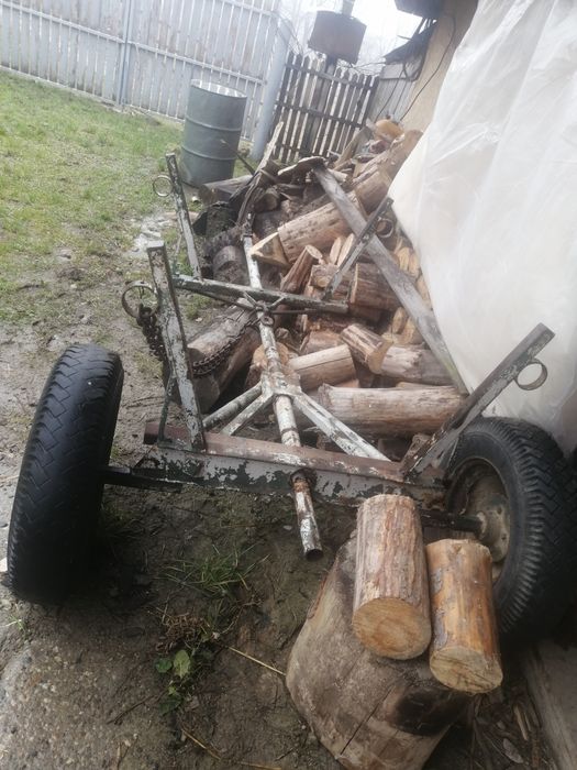 Remorcă, 2 roți de ARO Cuplă pt cârlig auto