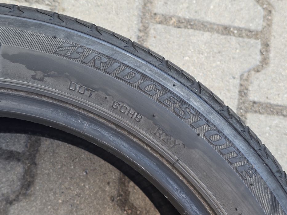 225 45 17 Bridgestone 5мм. Здрави без дефекти. Цената е за брой.