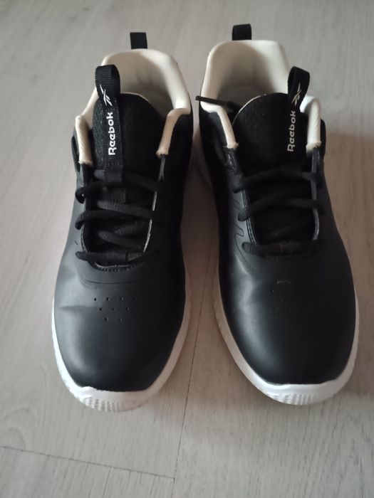 Маратонки Reebok 37,5