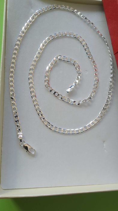 Мъжки, сребърен ланец / гривна/ комплект.  В кутия за подарък.