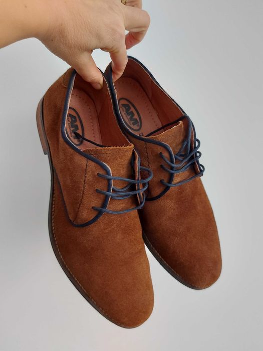 Pantofi piele întoarsă AM Shoe Company