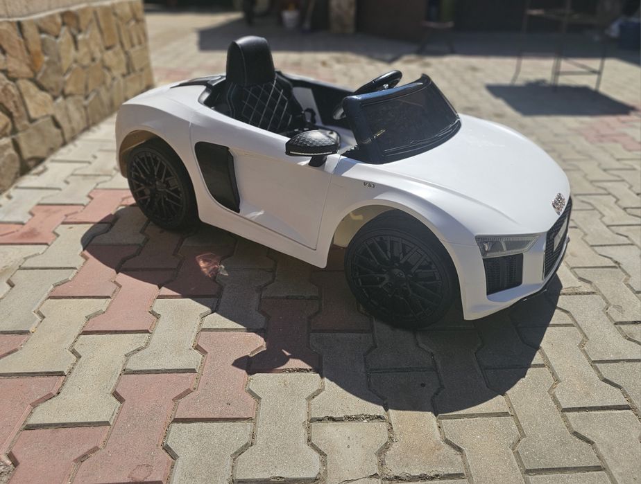 Masinuta electrica Audi R8 Spyder