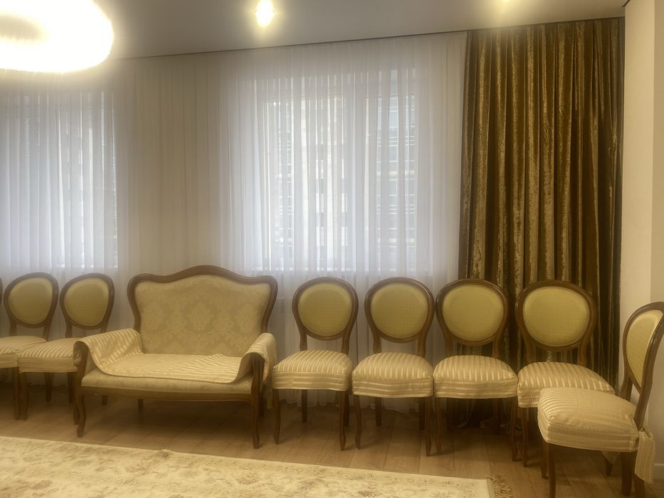 Стулья для гостиной