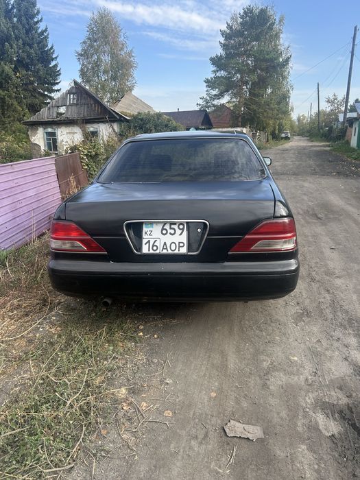 Продам Nissan Cedric U33