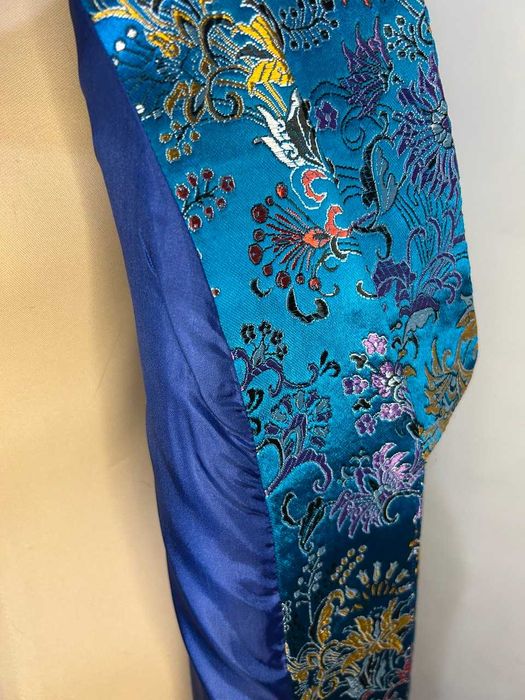 Жилет женский удлиненный из жаккардовой парчи на подкладе (50-52 / XL)