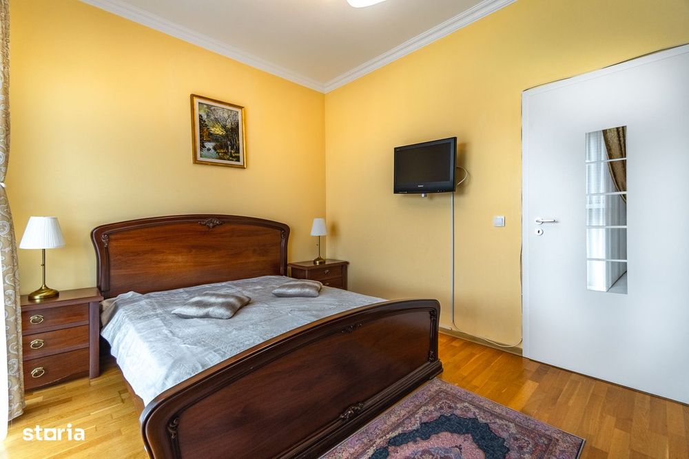 Penthouse cu terasă, lift și aer condiționat în Brasov