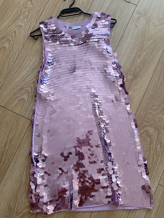 Рокля с пайети Zara