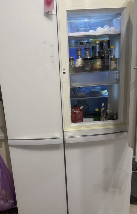 Холодильник 690л side by side, с зоной быстрого доступа LG