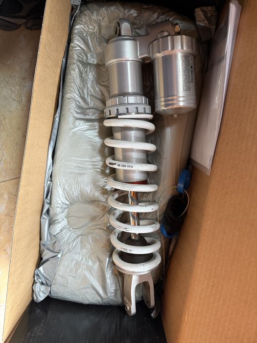 WP задeн амортисьор