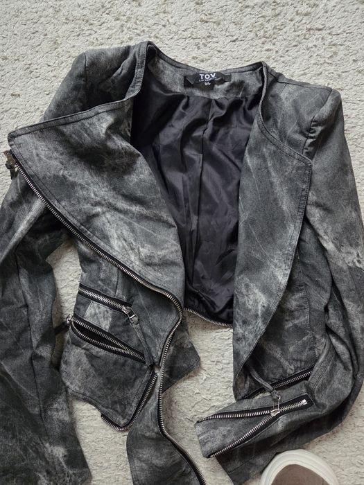 Страхотно дамско яке