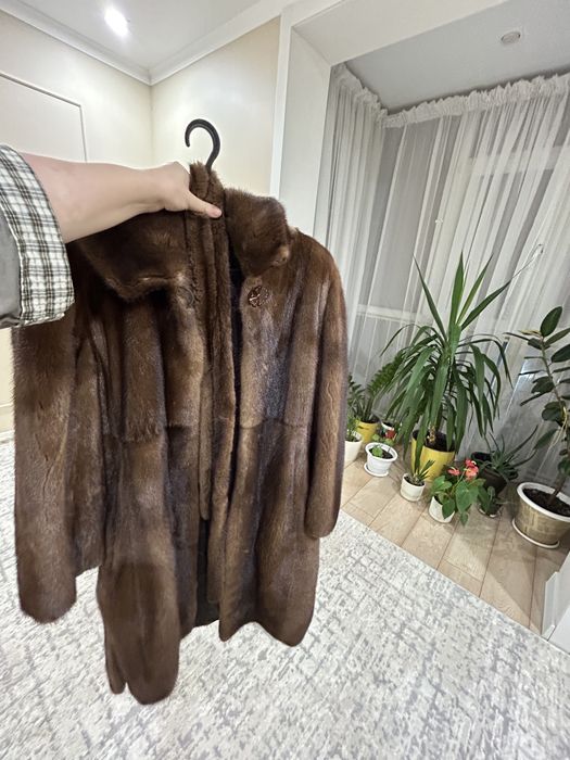 Срочно продам шубу норка