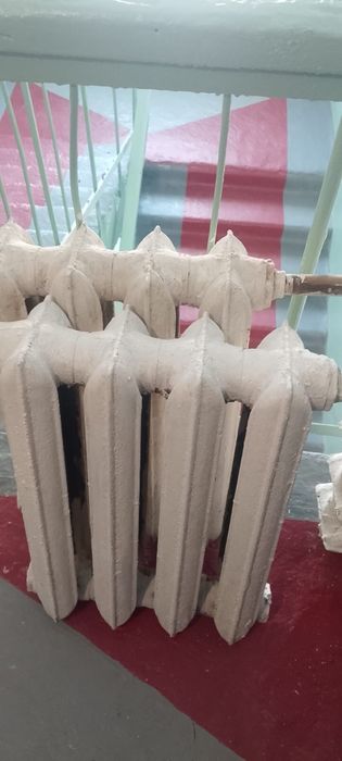 Продам радиаторы отопления б/у