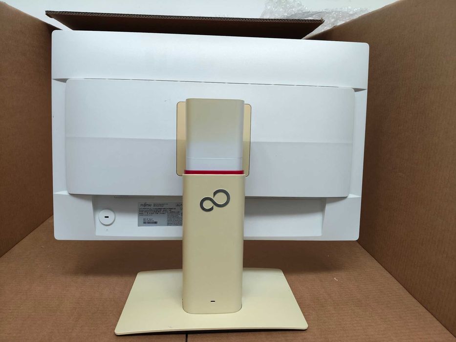 Monitor refurbished grad B Fujitsu B24W-7 24 inch alb