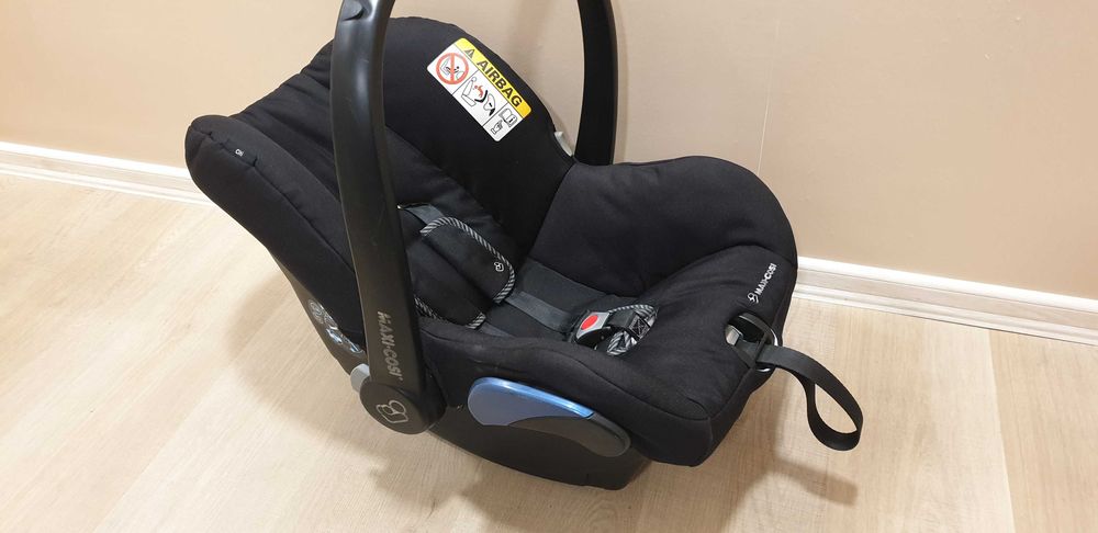 Детско столче за кола-кошница MAXI COSI CITI