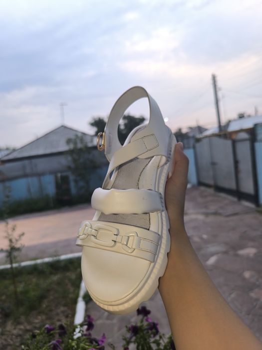 Сандалики детские