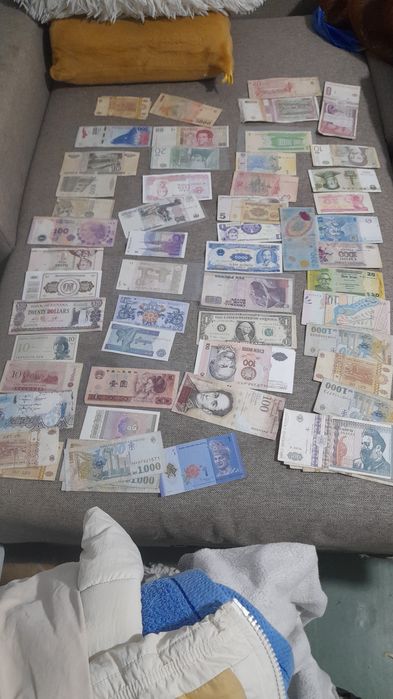 Vând monede și bancnote România