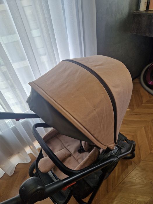 Продам коляску anex iq