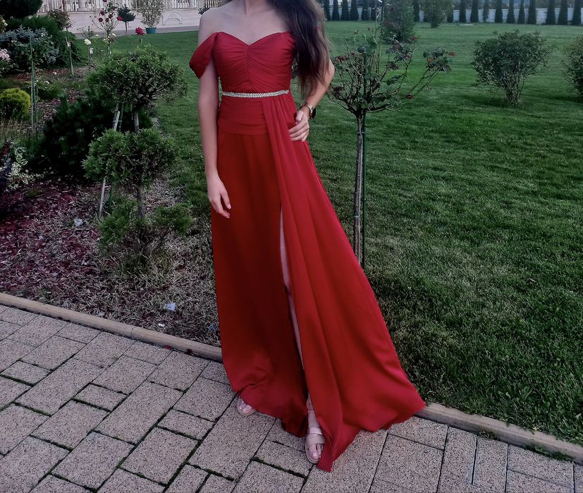 Rochii elegante pentru ocazii